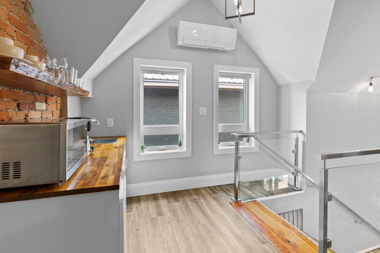 Entire 1 Bedroom Apartment Across From Google - Br5 Kitchener Dış mekan fotoğraf